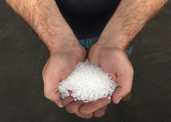 Venda de aparas de plástico: a PetroResinas compra!